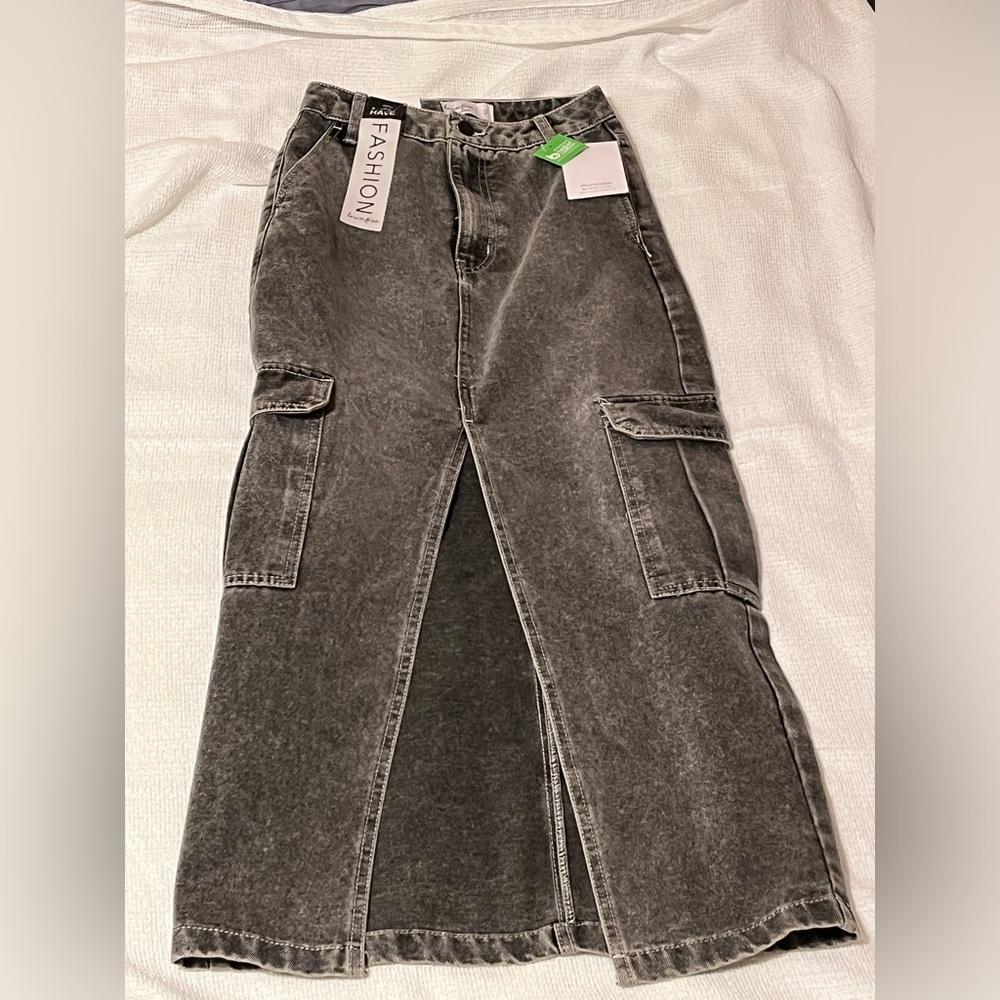 NWT  Love, fire Jean skirt